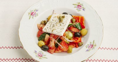 Греческий салат с фетой